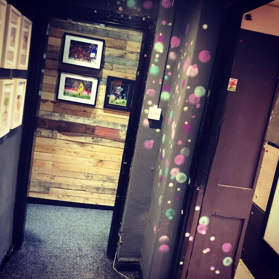 Отель Liverpool Party Pad Экстерьер фото