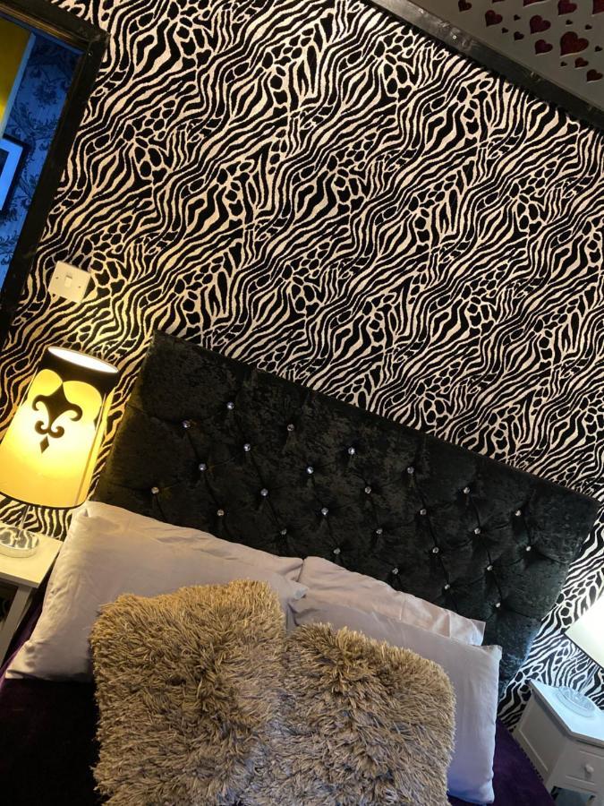 Отель Liverpool Party Pad Экстерьер фото
